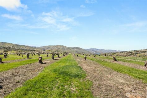 2988 Malaga Alcoa Highway Malaga WA 98828