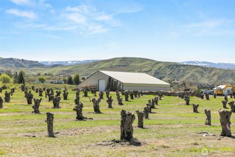 2988 Malaga Alcoa Highway Malaga WA 98828