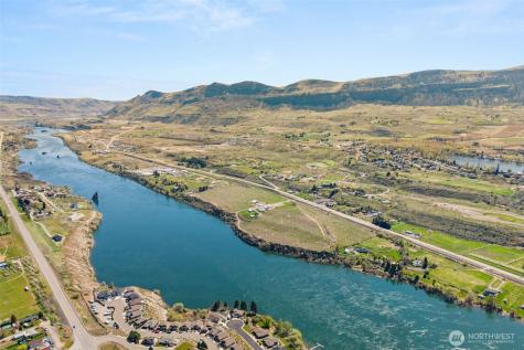 2988 Malaga Alcoa Highway Malaga WA 98828