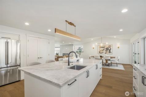 428 164th Avenue SE Bellevue WA 98008