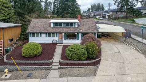 12370 SE 158th Street Renton WA 98058