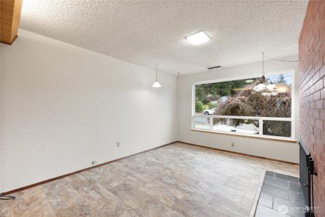 12370 SE 158th Street Renton WA 98058
