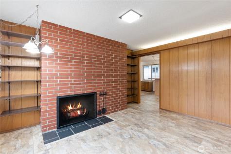 12370 SE 158th Street Renton WA 98058