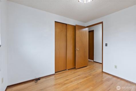 12370 SE 158th Street Renton WA 98058