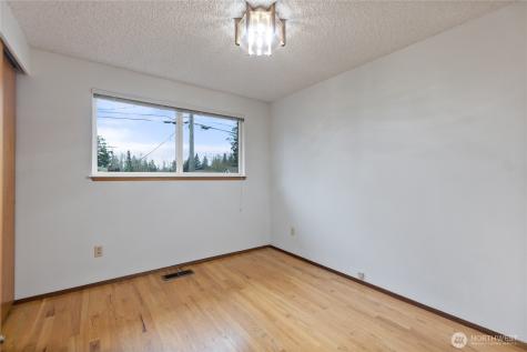 12370 SE 158th Street Renton WA 98058