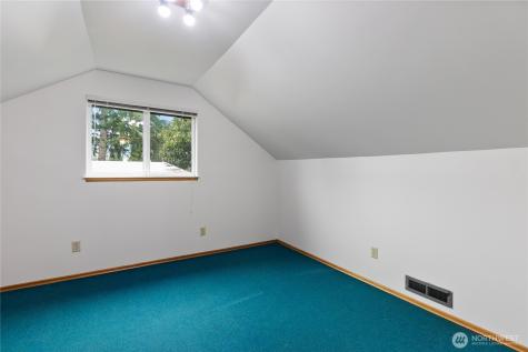 12370 SE 158th Street Renton WA 98058