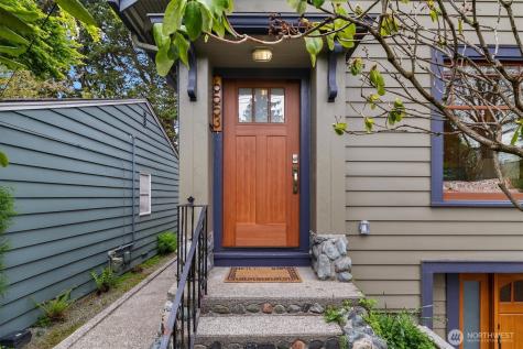 6553 21st Avenue NW Seattle WA 98117