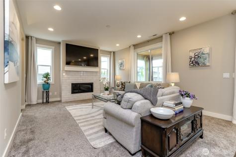 12517 176th Street E Puyallup WA 98374