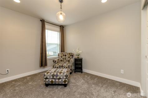 12517 176th Street E Puyallup WA 98374