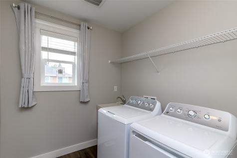 12517 176th Street E Puyallup WA 98374