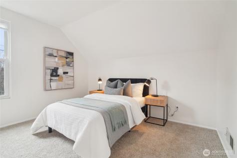 1420 N 50th Street Seattle WA 98103