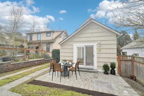1420 N 50th Street Seattle WA 98103