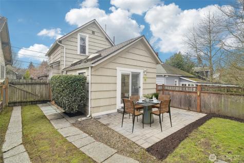 1420 N 50th Street Seattle WA 98103