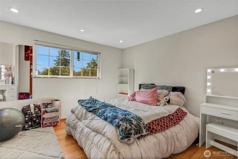 419 Comet Street Milton WA 98354