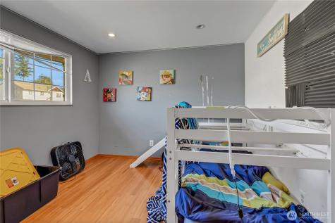 419 Comet Street Milton WA 98354