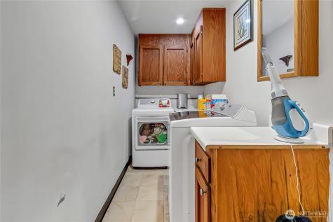 419 Comet Street Milton WA 98354