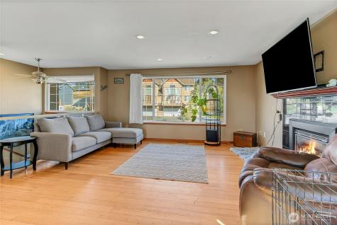 419 Comet Street Milton WA 98354