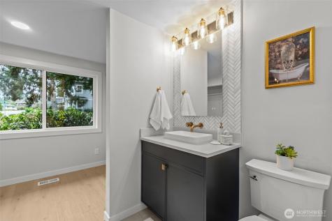 3901 151st Avenue SE Bellevue WA 98006
