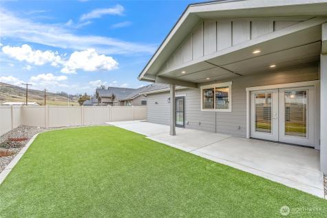 1018 Racine Springs Drive Wenatchee WA 98801