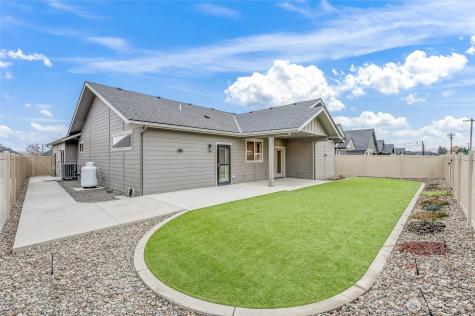 1018 Racine Springs Drive Wenatchee WA 98801