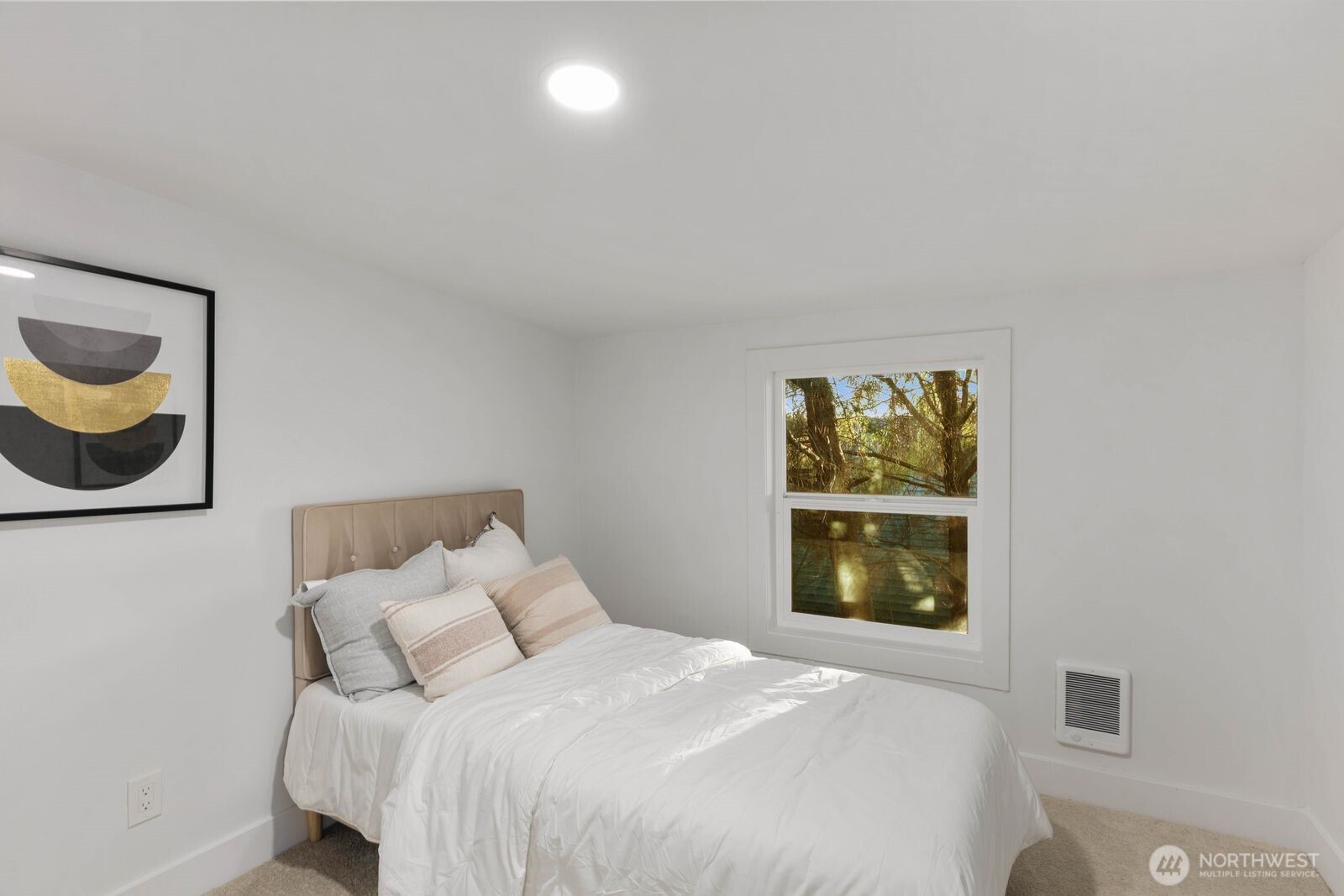 512 NW 44th Street Seattle WA 98107