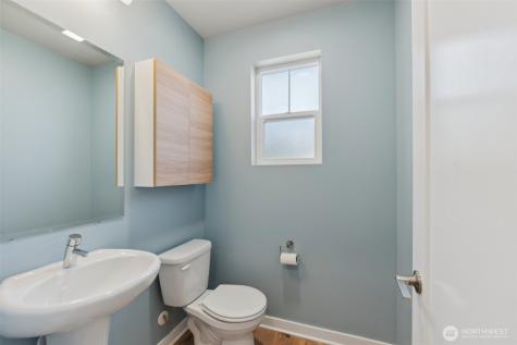 15423 Admiralty Way Lynnwood WA 98087