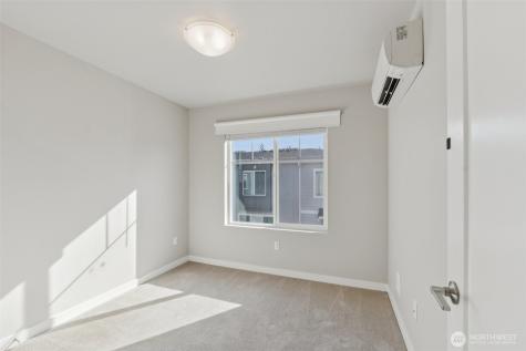 15423 Admiralty Way Lynnwood WA 98087