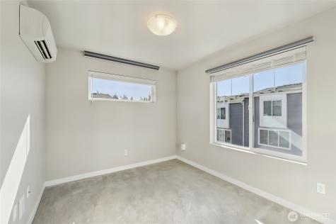 15423 Admiralty Way Lynnwood WA 98087