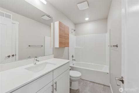 15423 Admiralty Way Lynnwood WA 98087