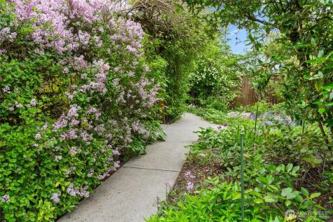 2132 N 148th Street Shoreline WA 98133