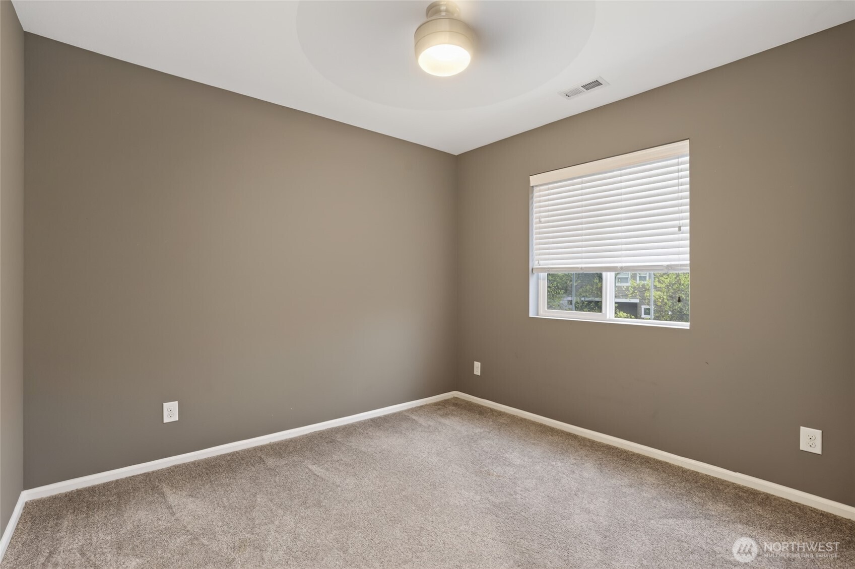 4224 E T Street Tacoma WA 98404