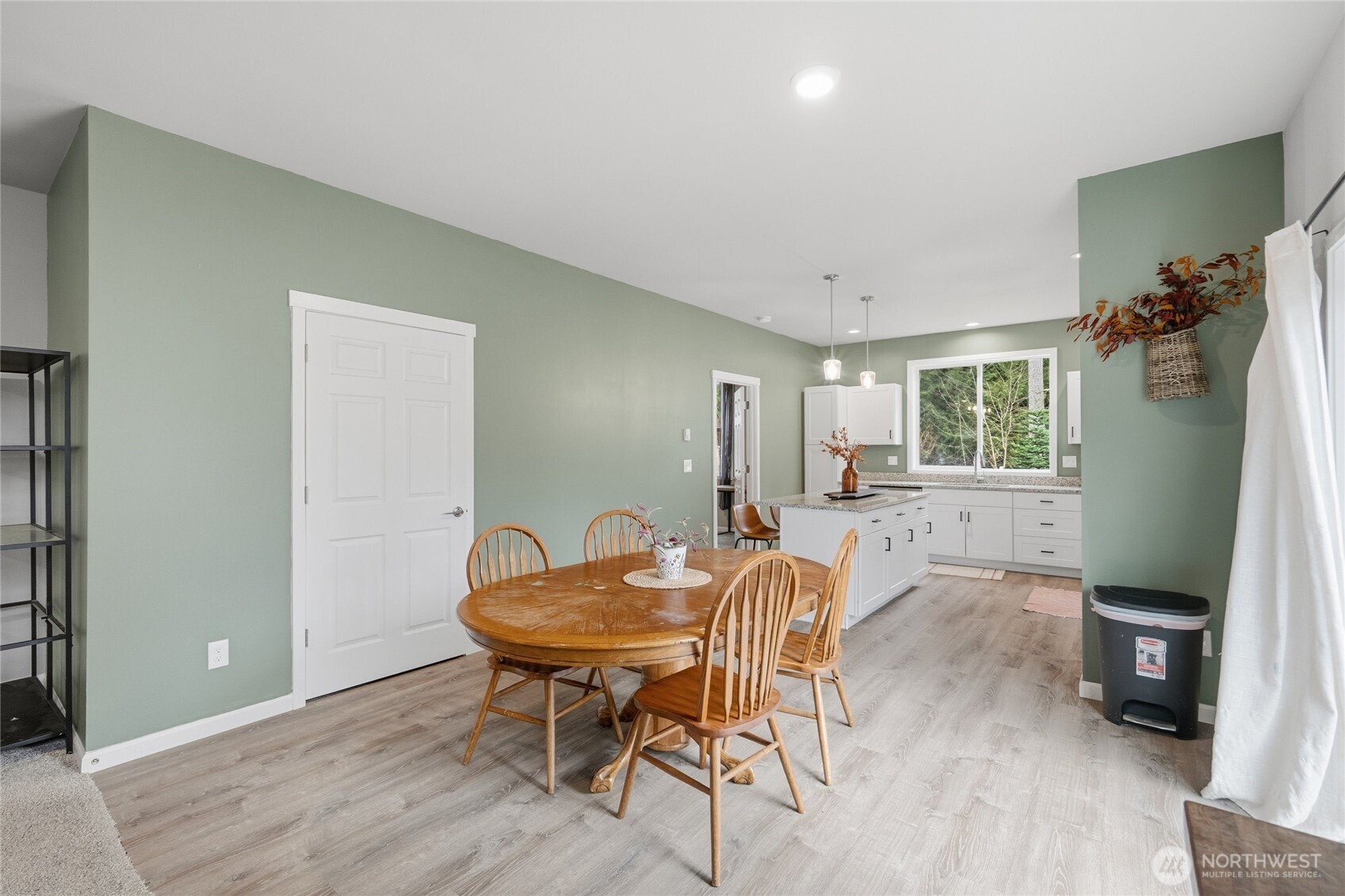 8470 Golden Valley Drive Maple Falls WA 98266