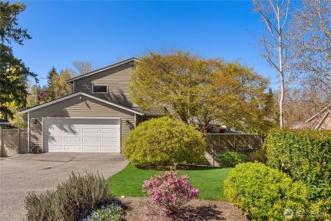 9630 35TH Clyde Hill WA 98004