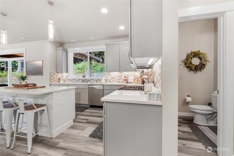 26415 W Sunday Lake Road Stanwood WA 98292