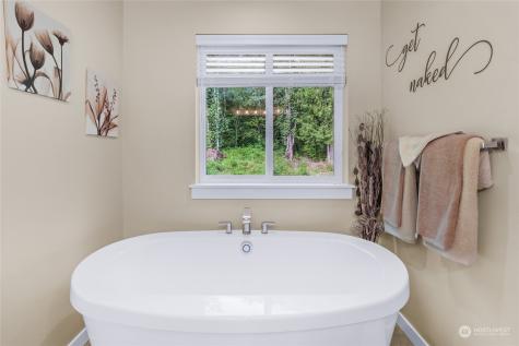 26415 W Sunday Lake Road Stanwood WA 98292