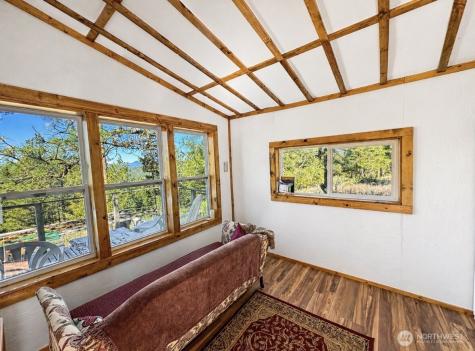 20 Morgan Mountain Trail Tonasket WA 98855