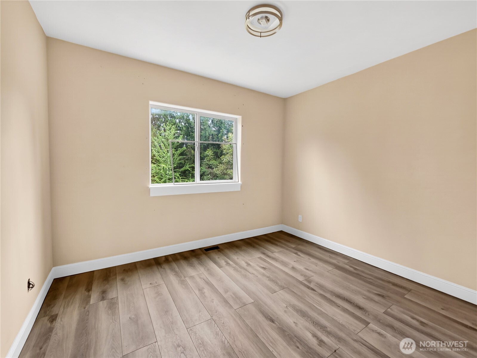 19323 22nd Avenue SE Bothell WA 98012