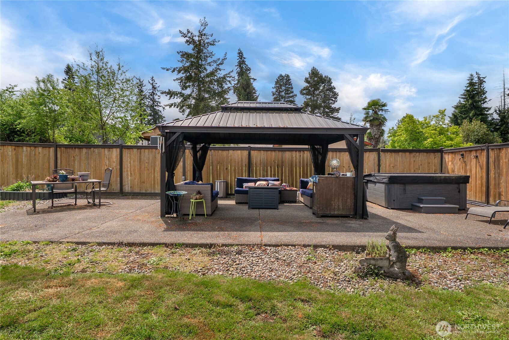 1719 126th Avenue E Puyallup WA 98372