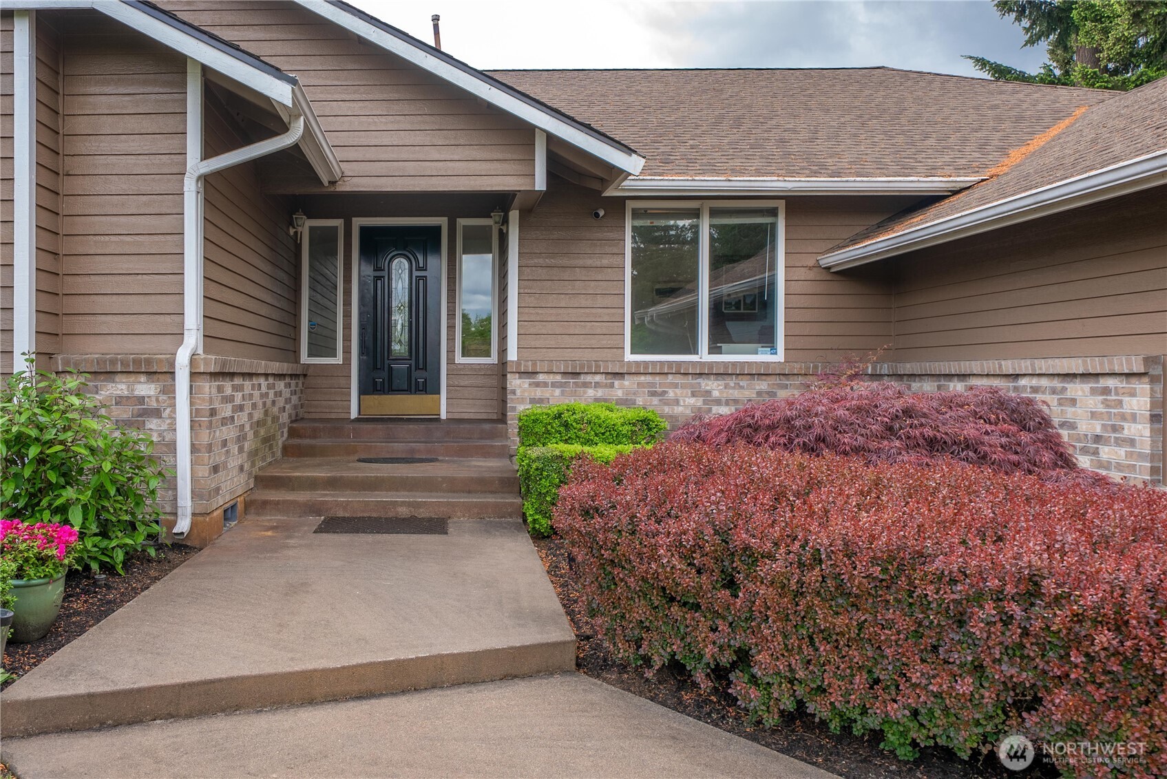 1719 126th Avenue E Puyallup WA 98372