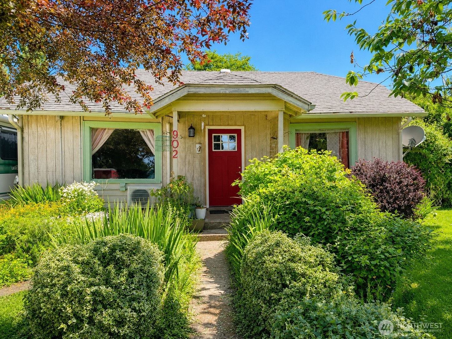 902 Harding Road Aberdeen WA 98520