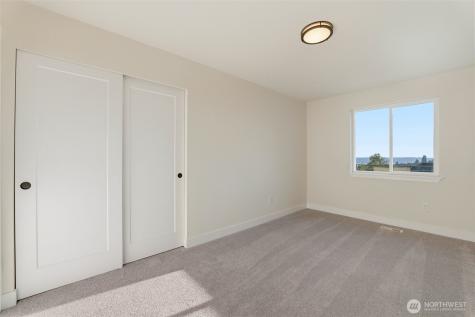 3058 44th Avenue NE Tacoma WA 98422