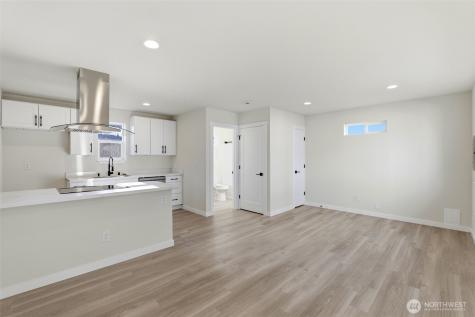 3058 44th Avenue NE Tacoma WA 98422
