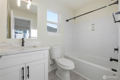 3058 44th Avenue NE Tacoma WA 98422