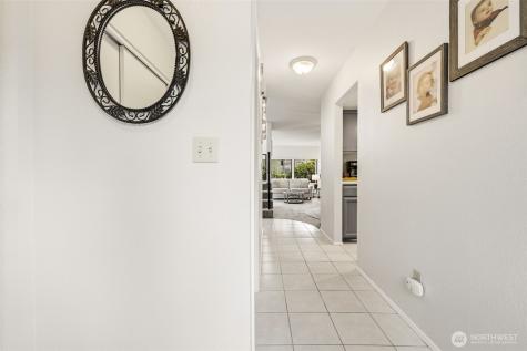 25433 213th Avenue SE Maple Valley WA 98038