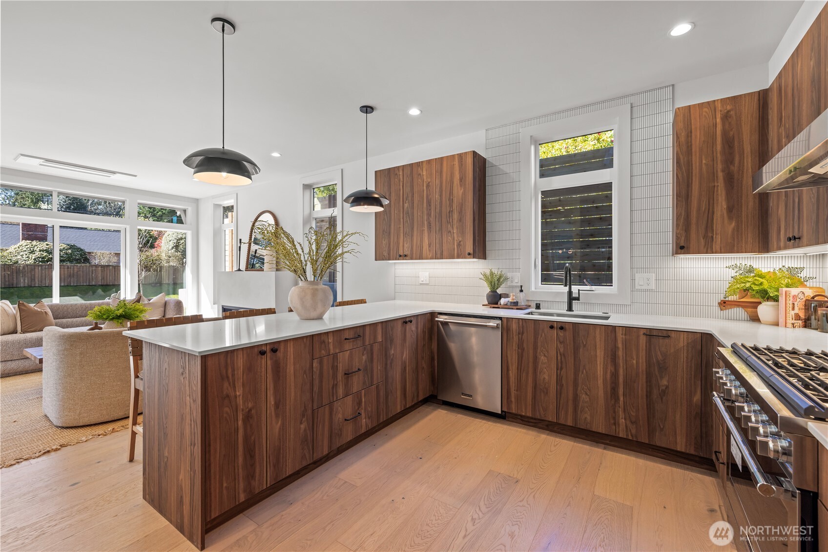 3020 NE 95th Seattle WA 98115