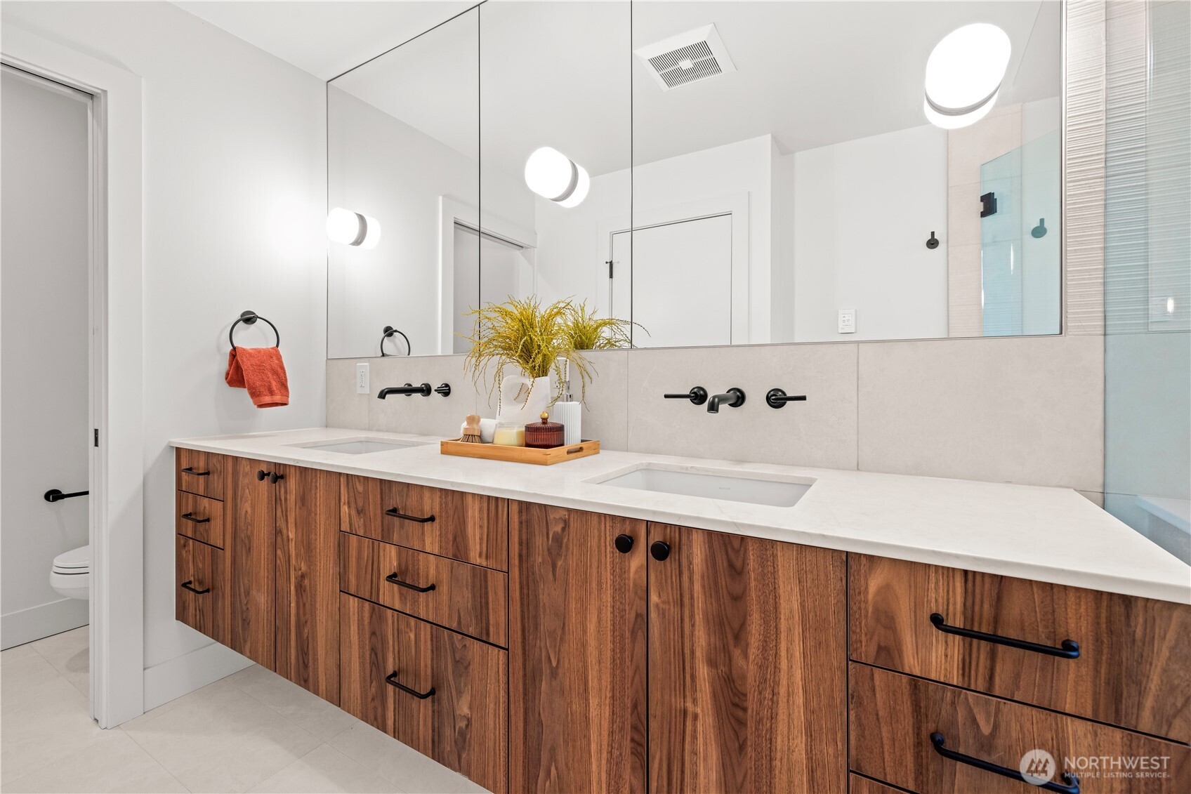 3020 NE 95th Seattle WA 98115