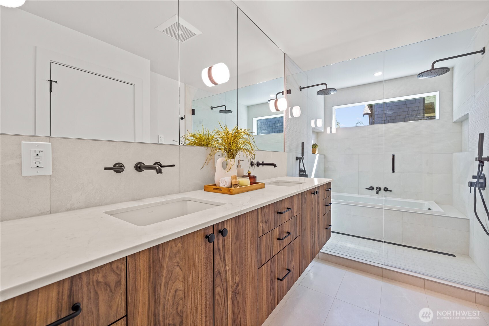 3020 NE 95th Seattle WA 98115