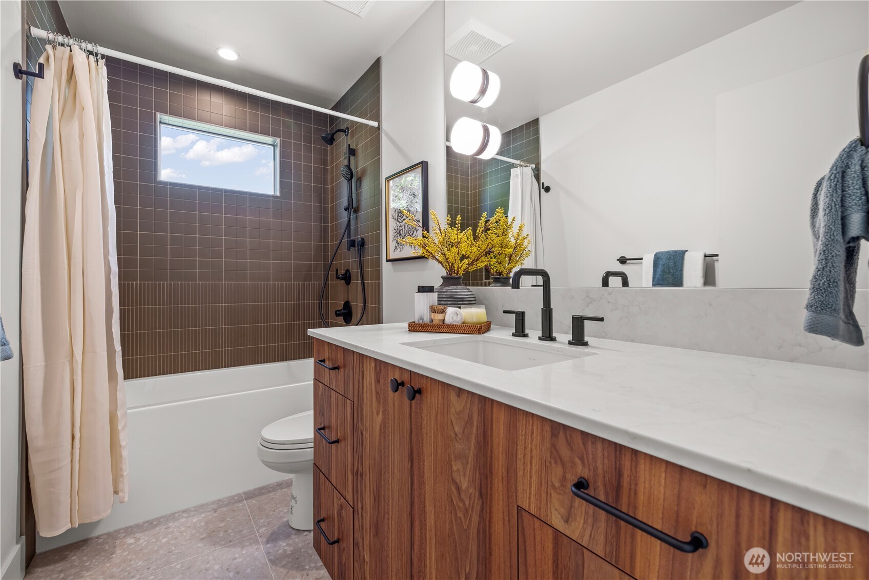 3020 NE 95th Seattle WA 98115