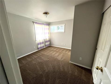 22908 SE 240th Place Maple Valley WA 98038