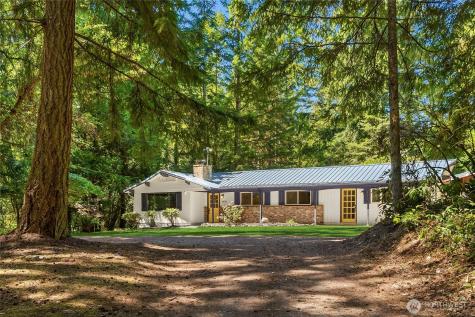 5836 Battle Point Drive NE Bainbridge Island WA 98110